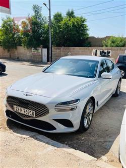 جنسس G70